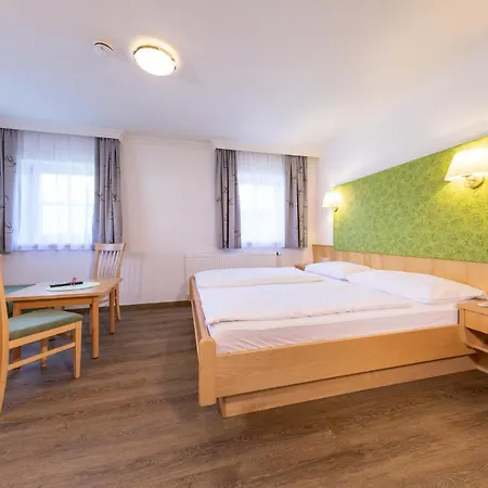Otel Reiters Wohlfuehlhotel Haus im Ennstal