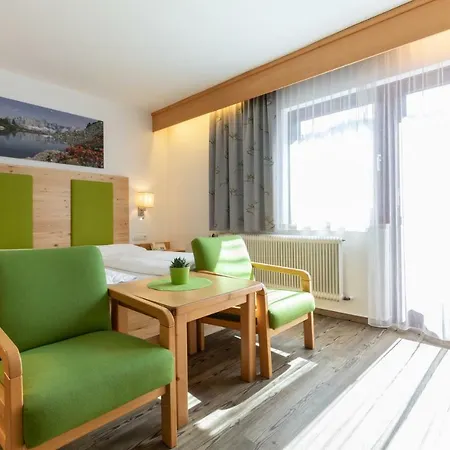 Otel Reiters Wohlfuehlhotel Haus im Ennstal